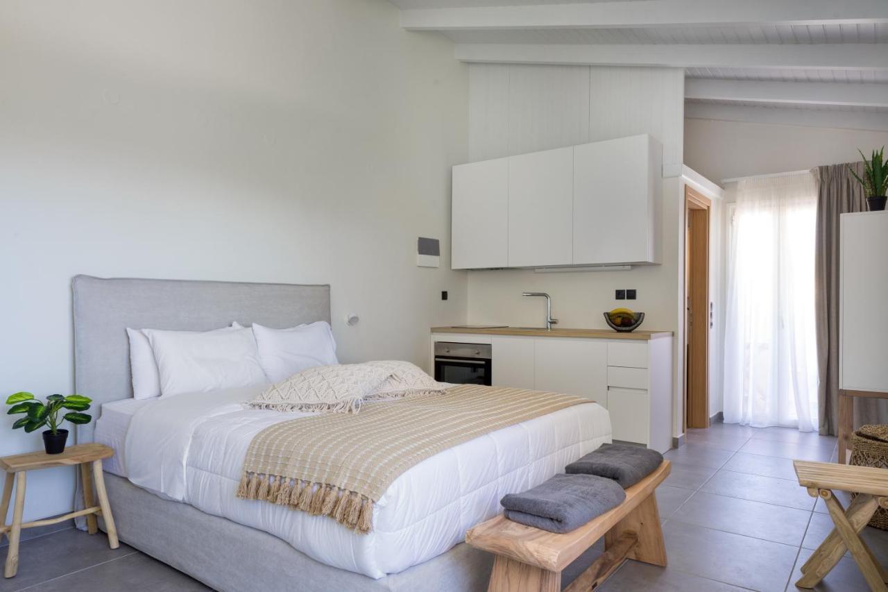 S U E N O - Studios And Apartments, With Shared Pool Kato Daratso Exterior foto