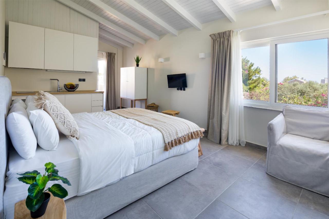 S U E N O - Studios And Apartments, With Shared Pool Kato Daratso Exterior foto